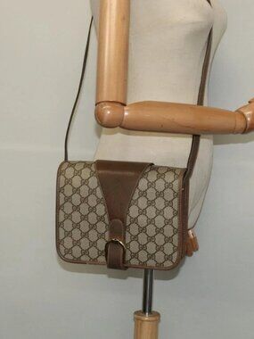 GUCCI GG Supreme Shoulder Bag PVC Beige Gold Auth BA1492